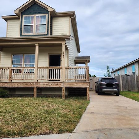 Spacious Villa Close To The Beach, 10 Sleeps Galveston Buitenkant foto